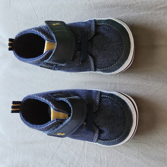 Baby shoes 0-6months - Picture 1 of 7
